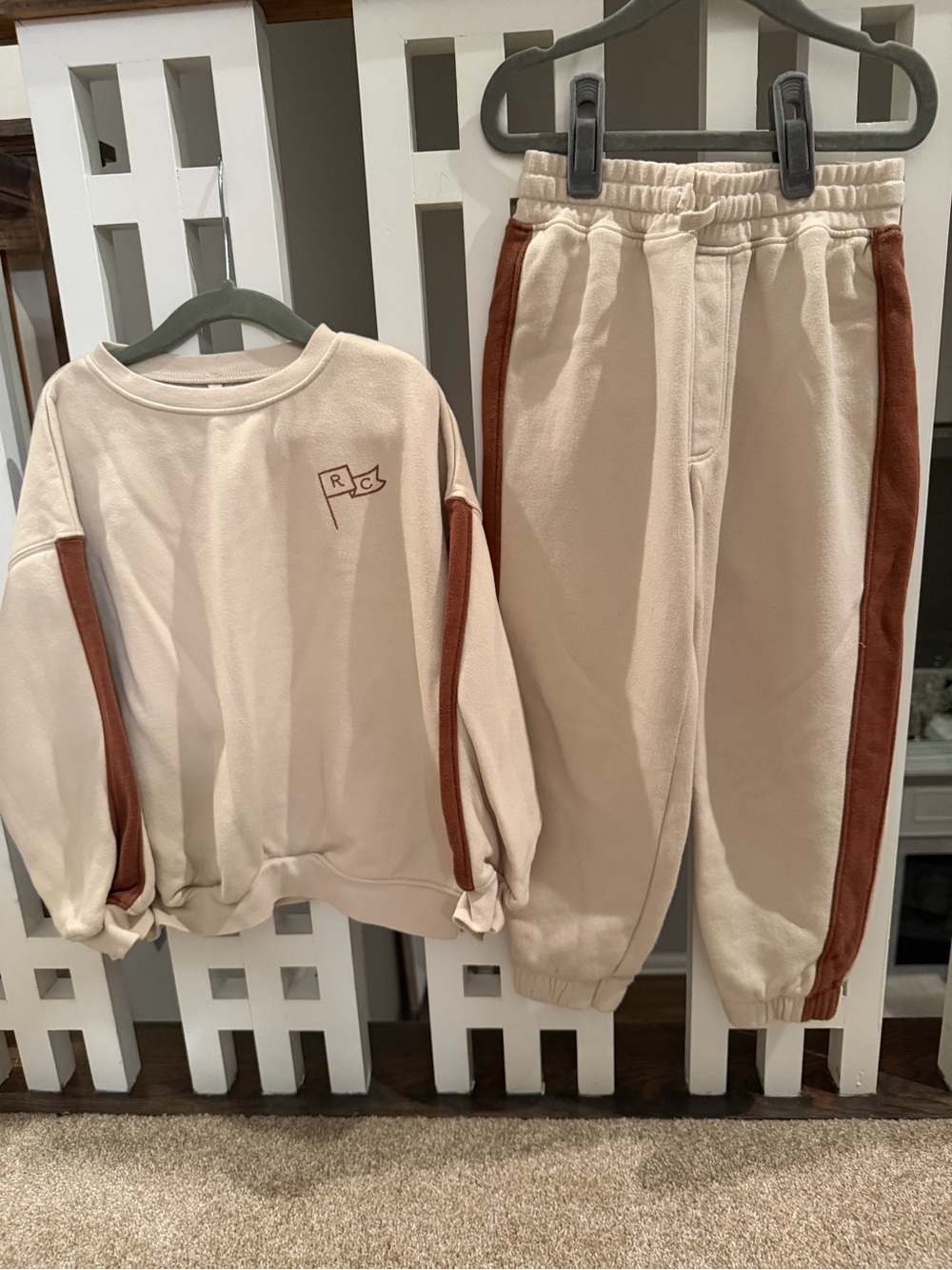 Rylee + Cru Cream Sweatshirt and Joggers with Brown Side Panels